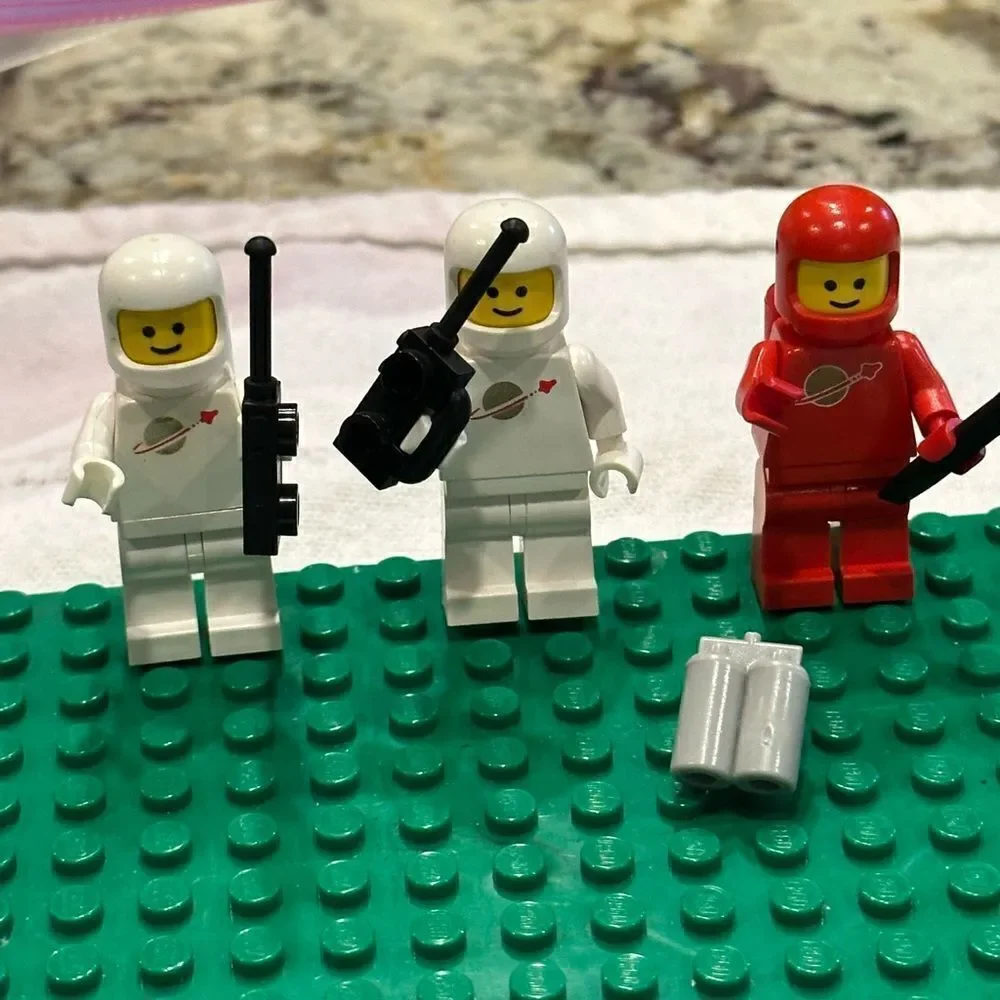 Lego Vintage 1970’s & 80’s  lot, rare pieces,lots of pieces